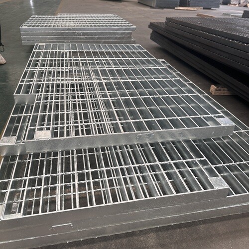 鋼格柵板承載能力測試報告出爐，數(shù)據(jù)說話！