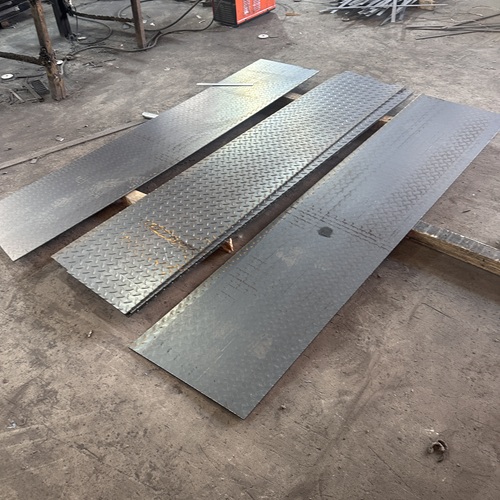 綠色建筑推動(dòng)鋼格柵板市場(chǎng)持續(xù)增長(zhǎng)